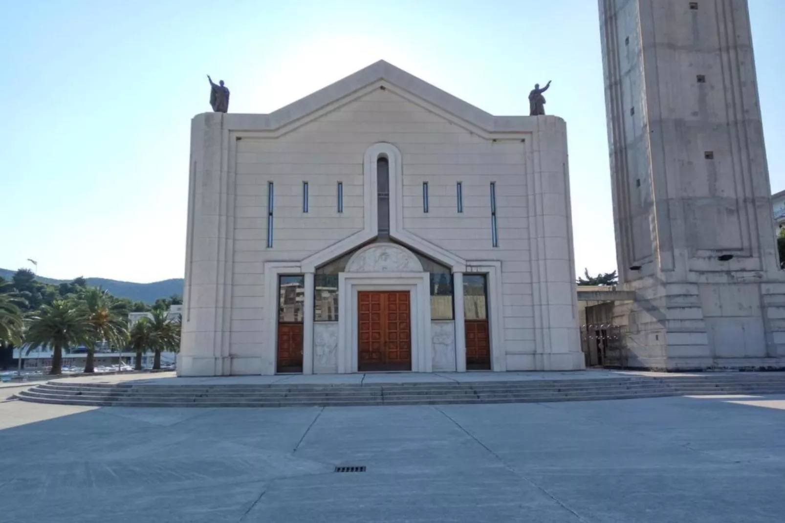 Two-Bedroom Apartment With Lake View-Buitenlucht