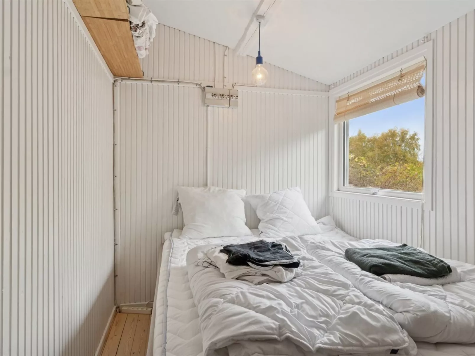 "Gun" - 300m to the fjord-Binnen