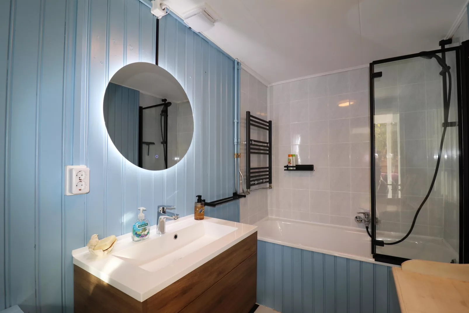 Casa Divera-Badkamer