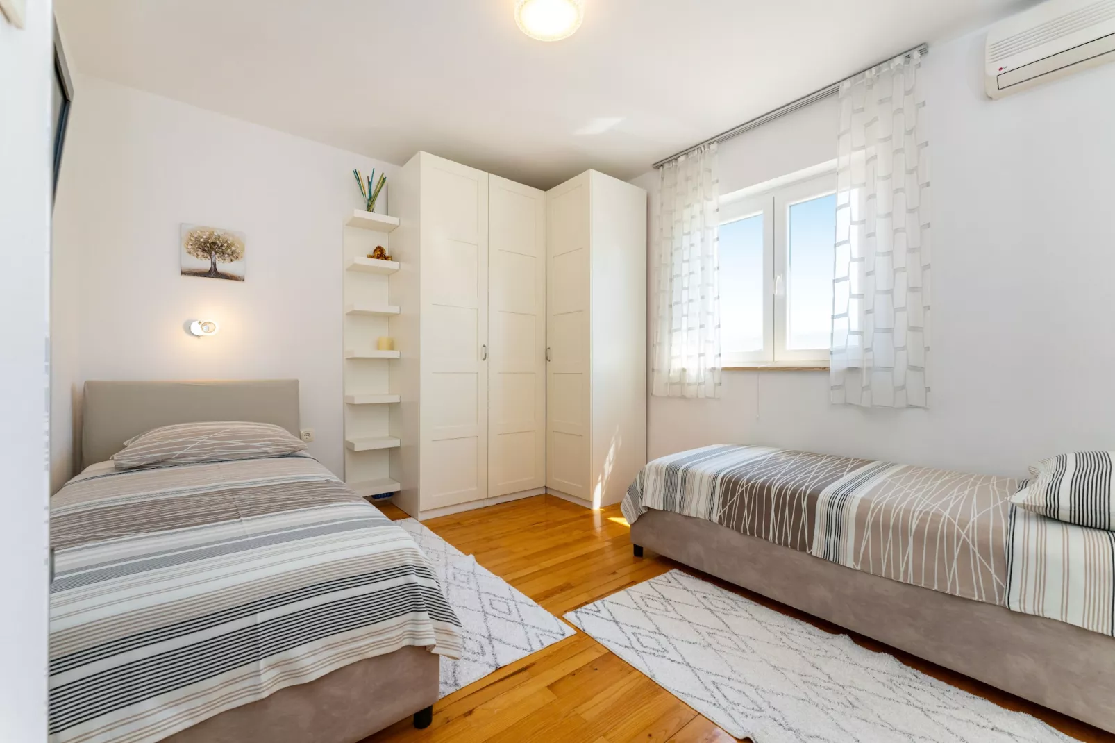 Villa Sucic with private pool-Slaapkamer