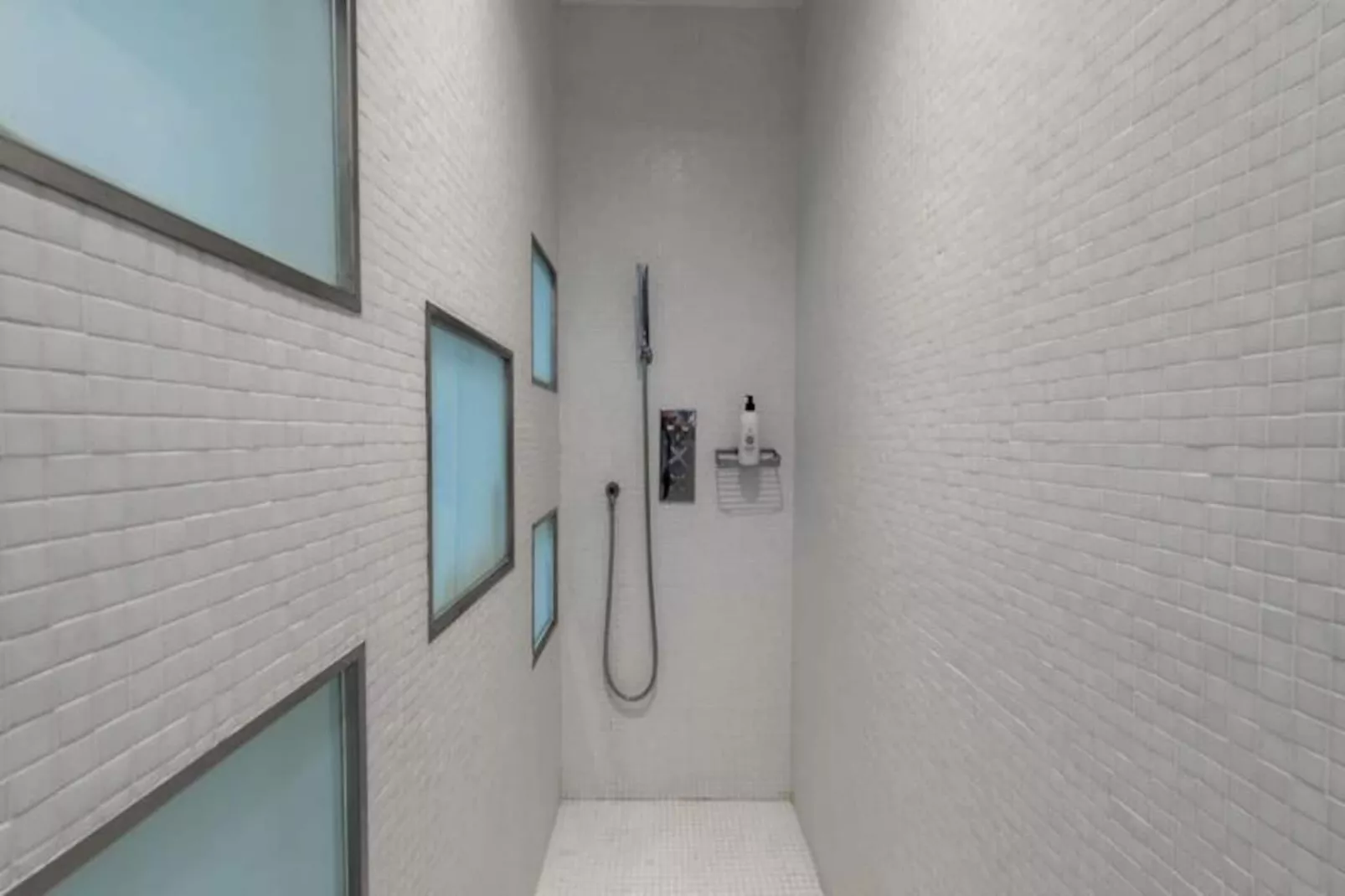 Résidence Prestige Et Confort Face Au Palais Des Festivals-Niet-getagd