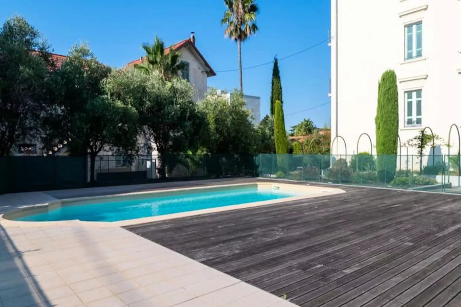 Résidence 2p Rez-de-jardin Avec Piscine – Calme, Parking Privé-Niet-getagd