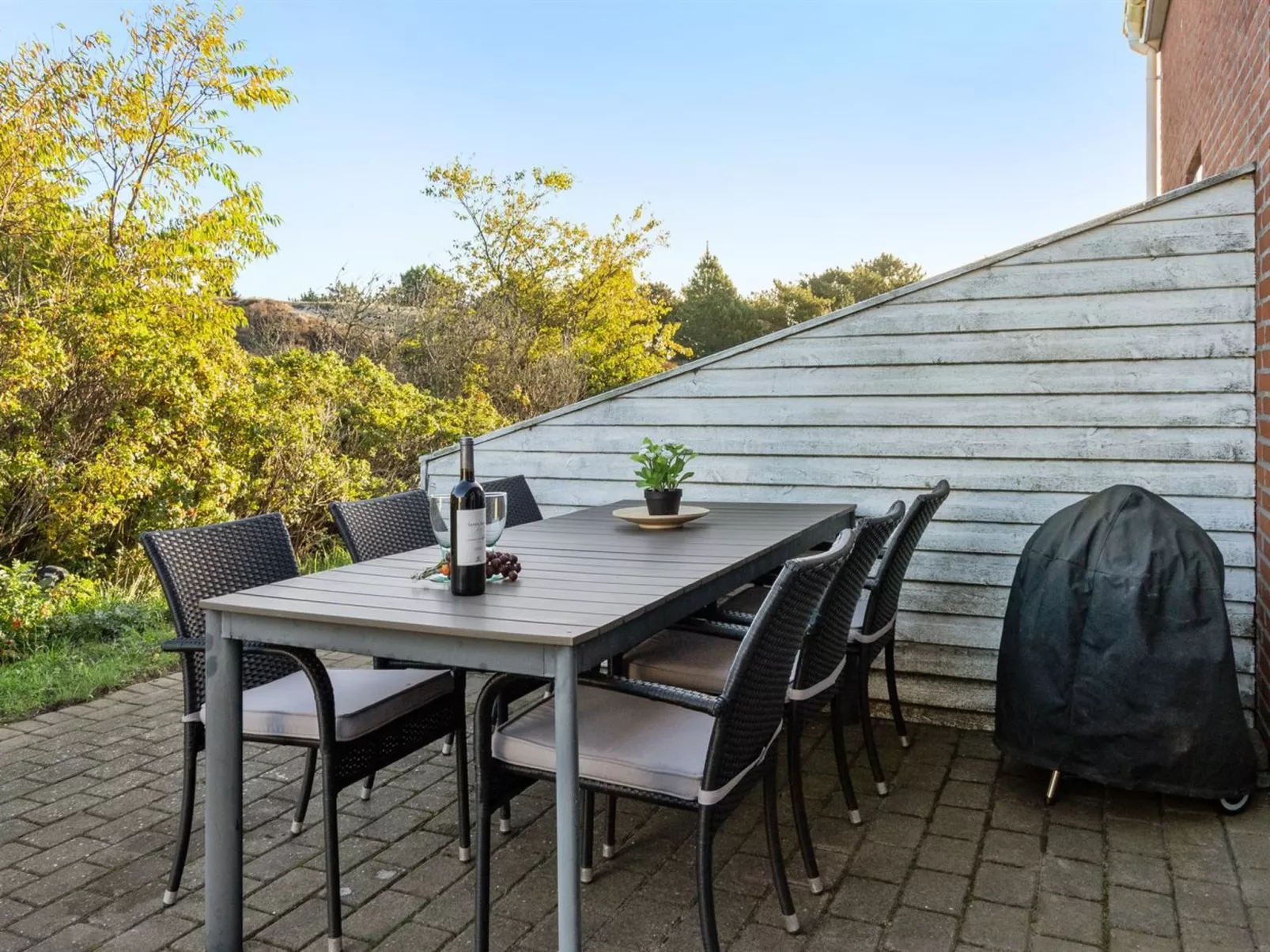 "Enita" - 2.3km from the sea-Buiten