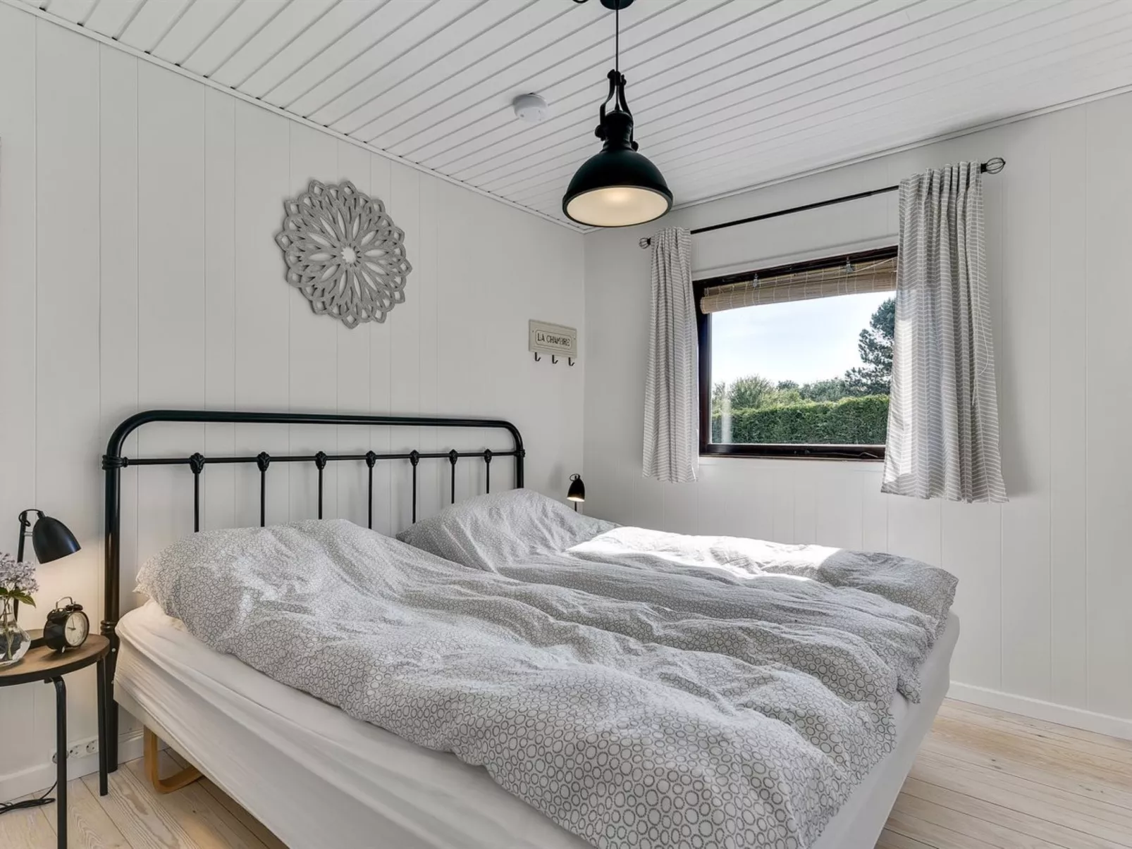 "Lillan" - 250m from the sea-Binnen