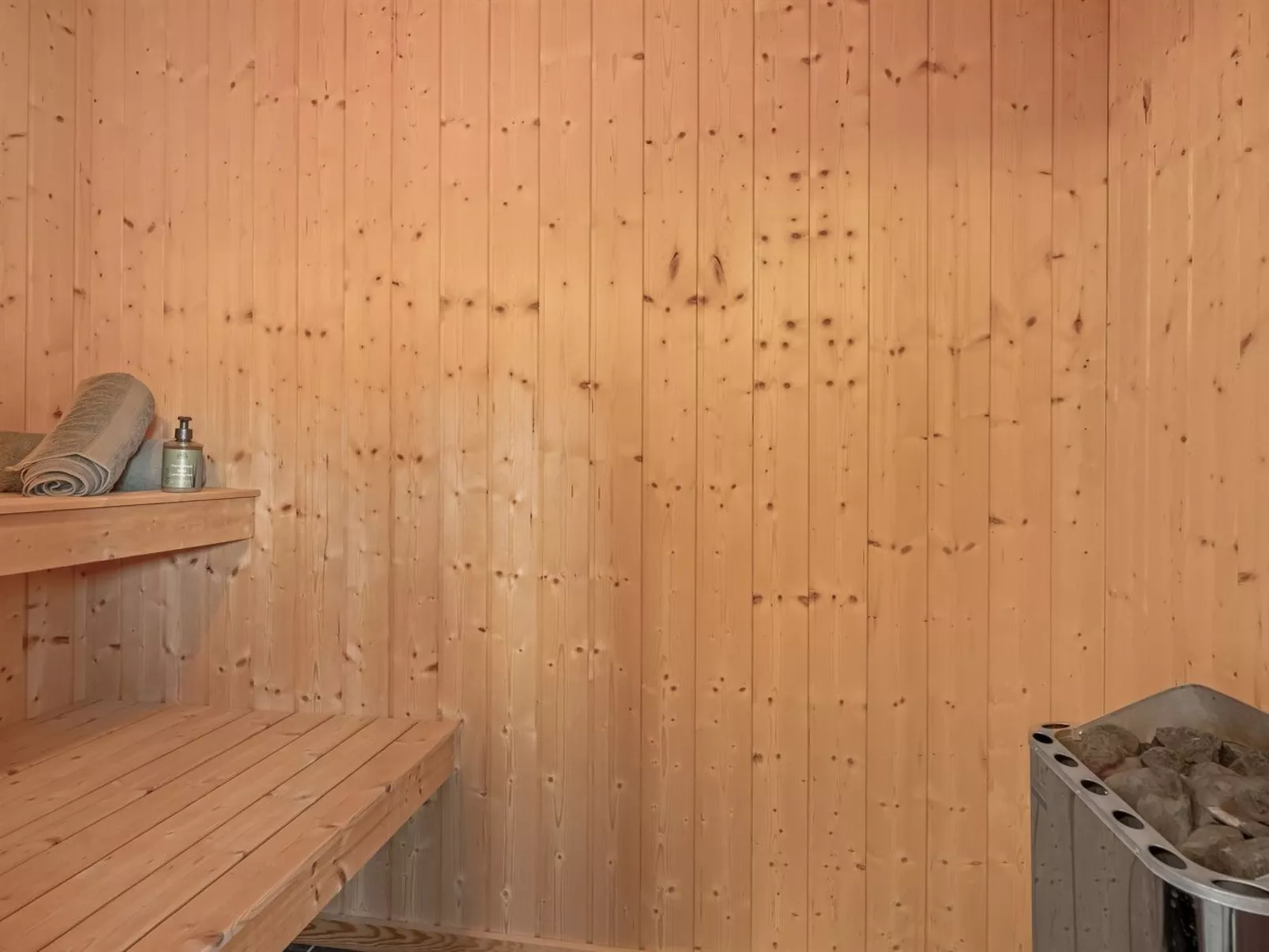 "Pontus" - 400m from the sea-Binnen