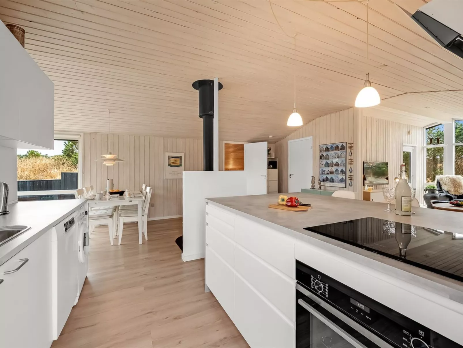 "Julan" - 600m from the sea-Binnen