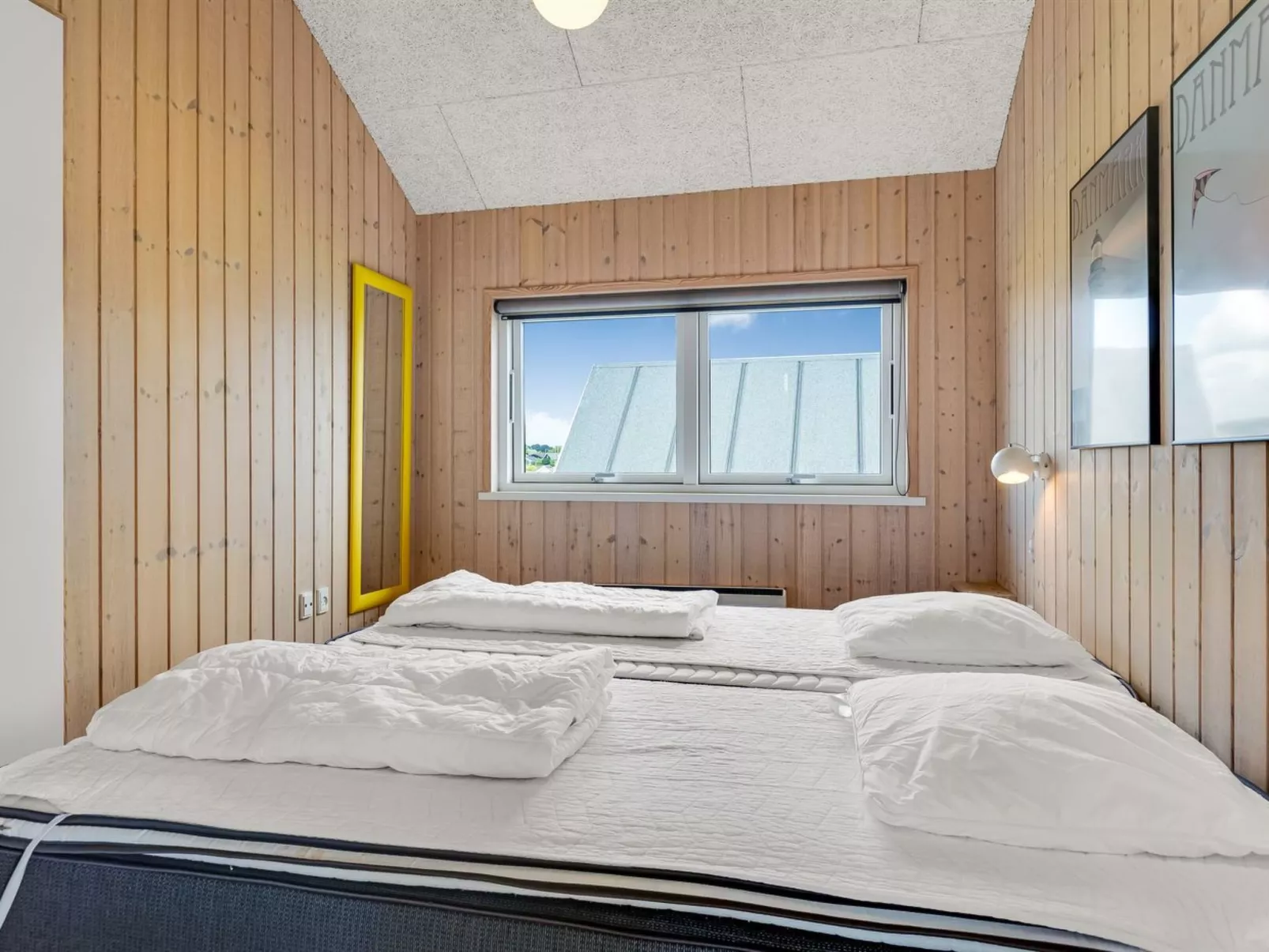 "Majbritt" - 50m from the sea-Binnen