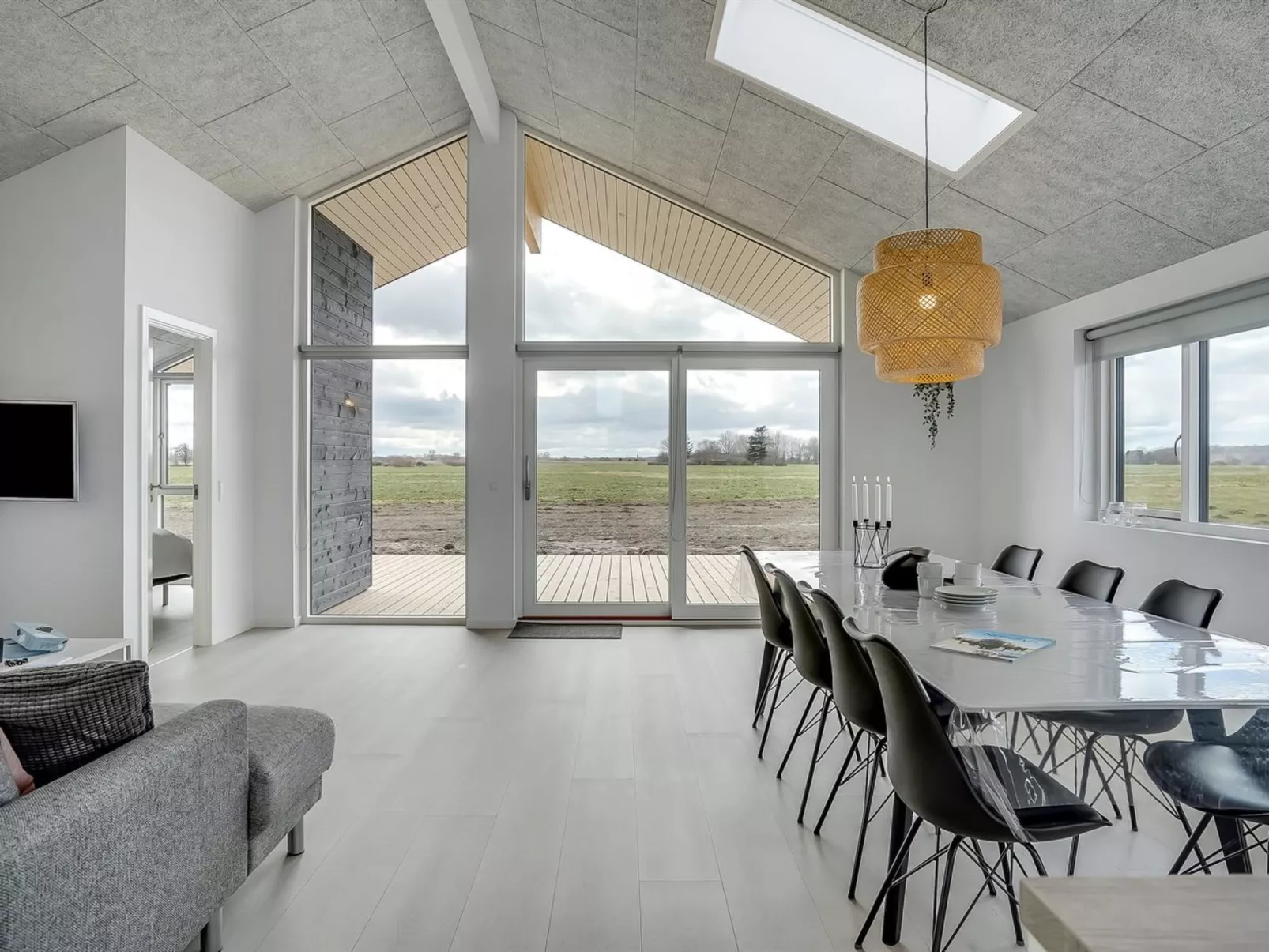 "Thalie" - 400m from the sea-Binnen