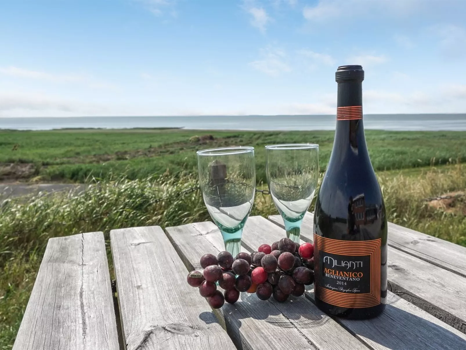 "Stilla" - 35km from the sea-Buiten