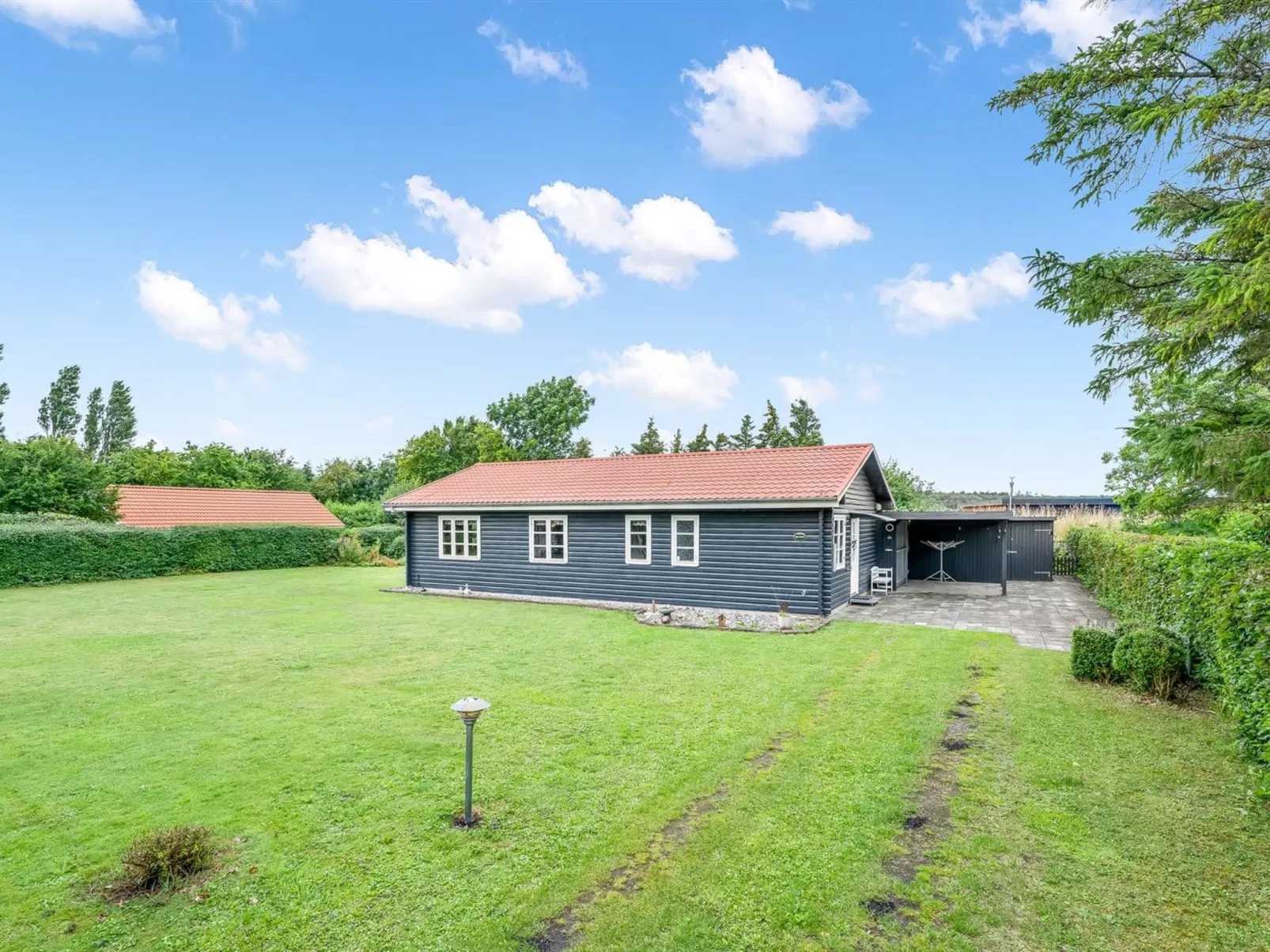 "Rikhard" - 75m from the sea-Buiten