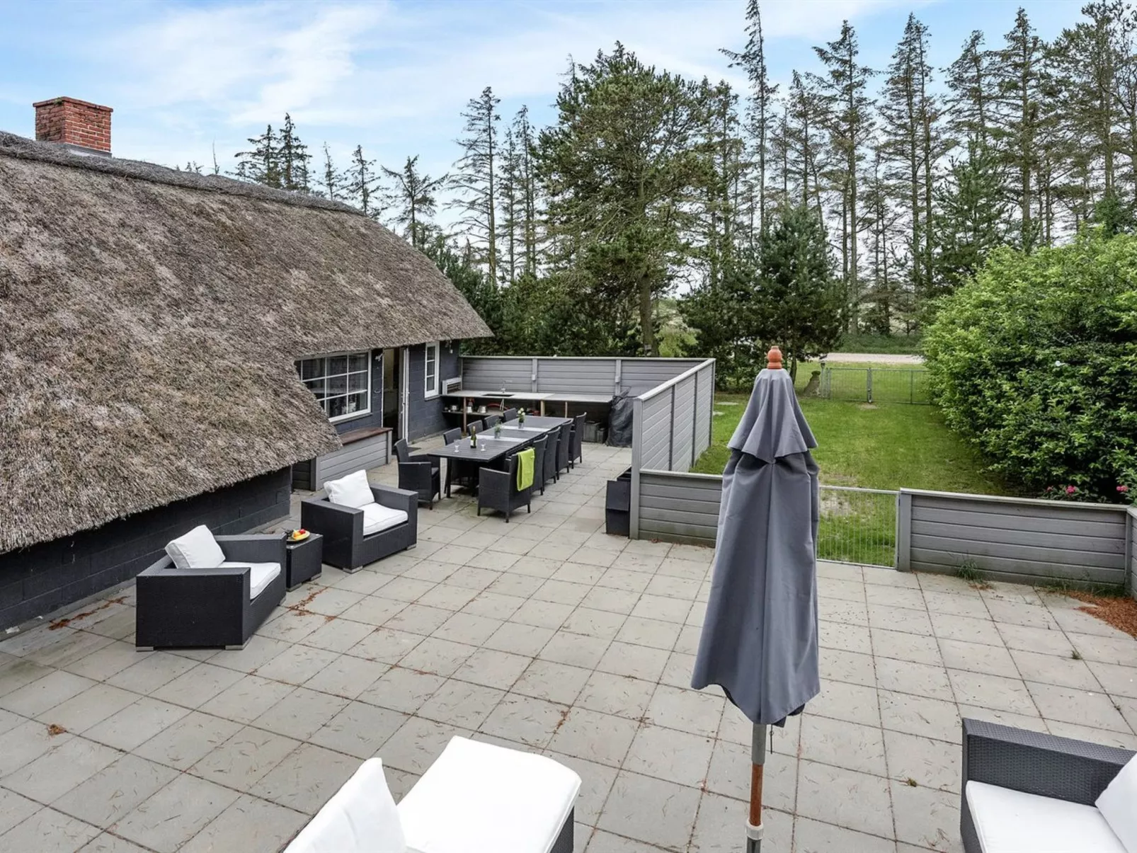 "Annelisa" - 200m to the fjord-Buiten