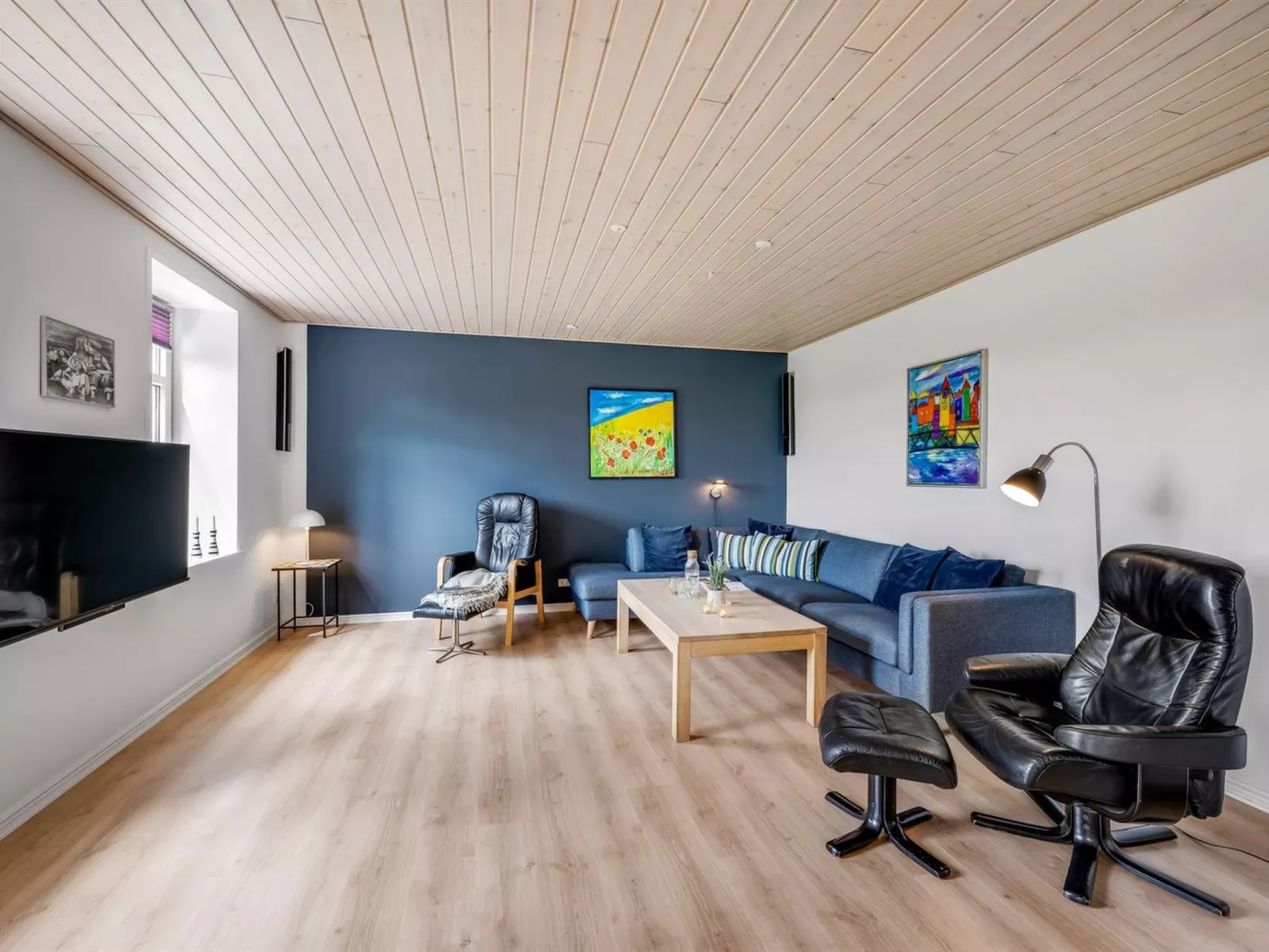 "Amma" - 21km from the sea-Binnen