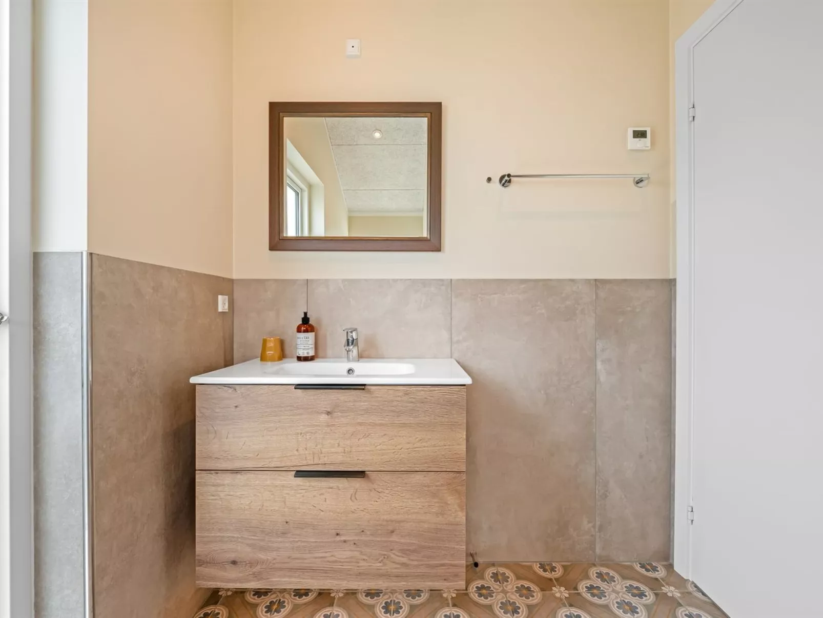 "Antonette" - 1.8km from the sea-Binnen