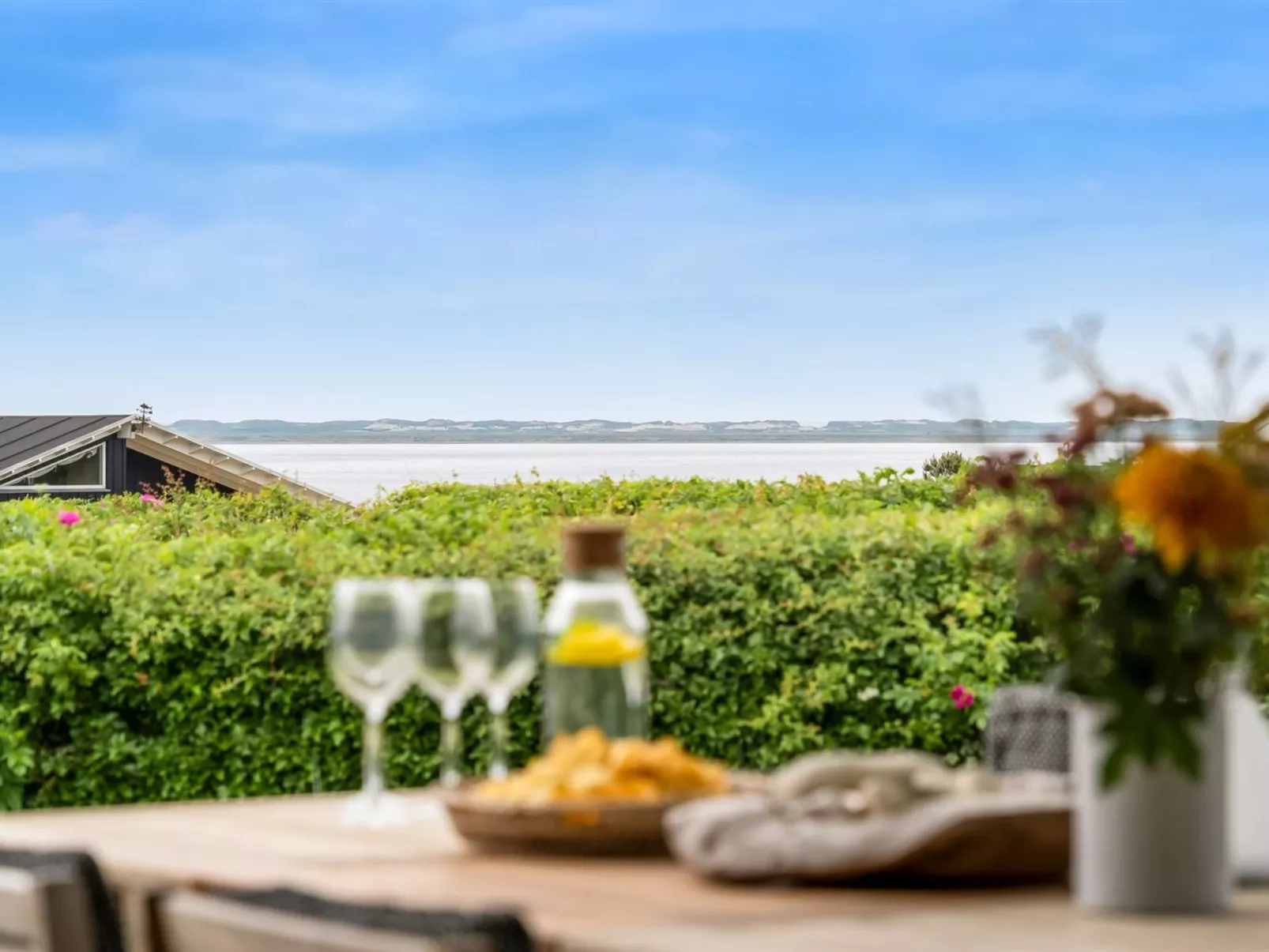 "Gedda" -  from the sea-Buiten