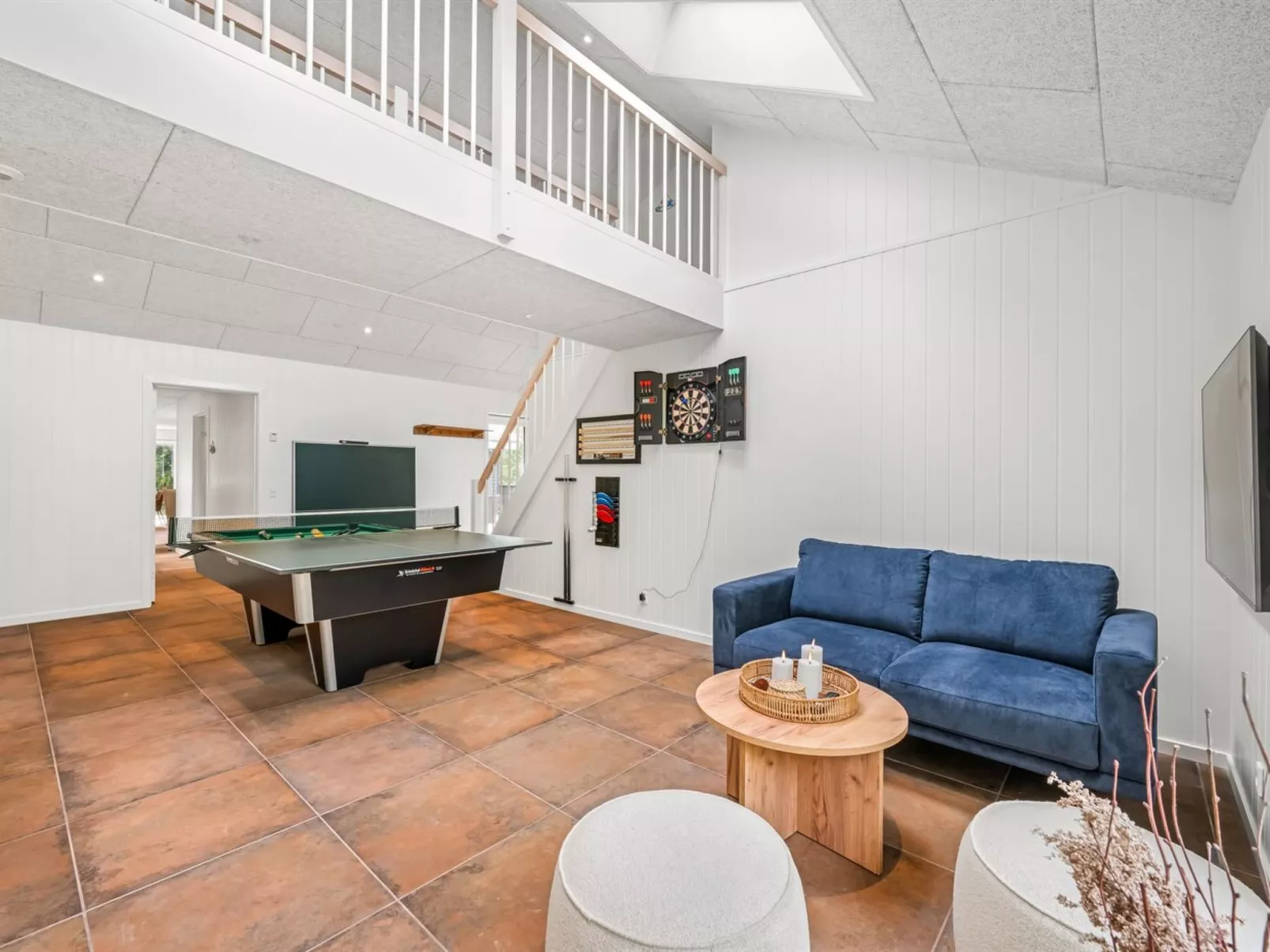 "Baggi" - 900m from the sea-Binnen