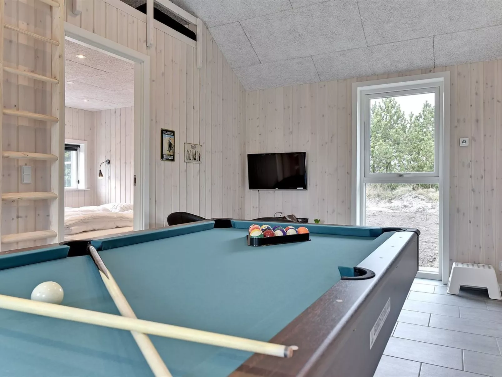 "Hwithoveth" - 1.4km from the sea-Binnen