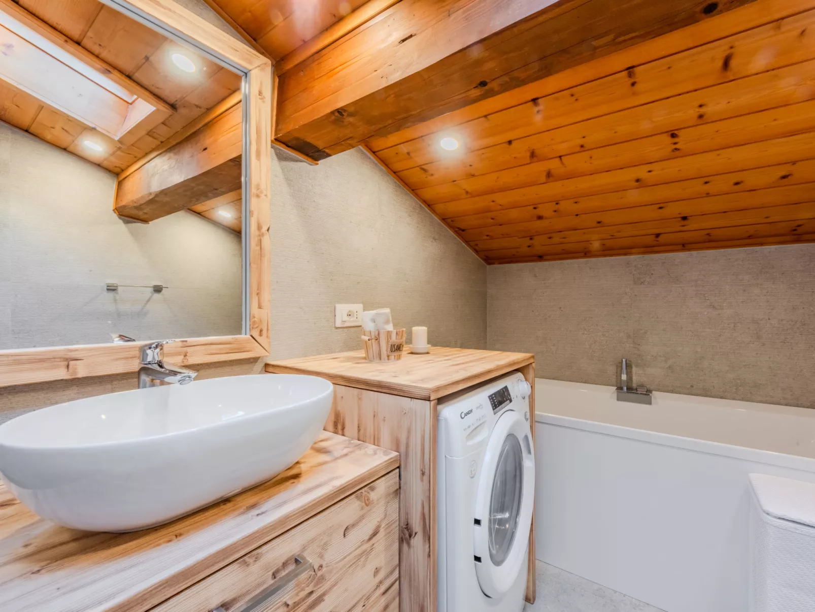 Mansarda in Legno San Rocco-Binnen