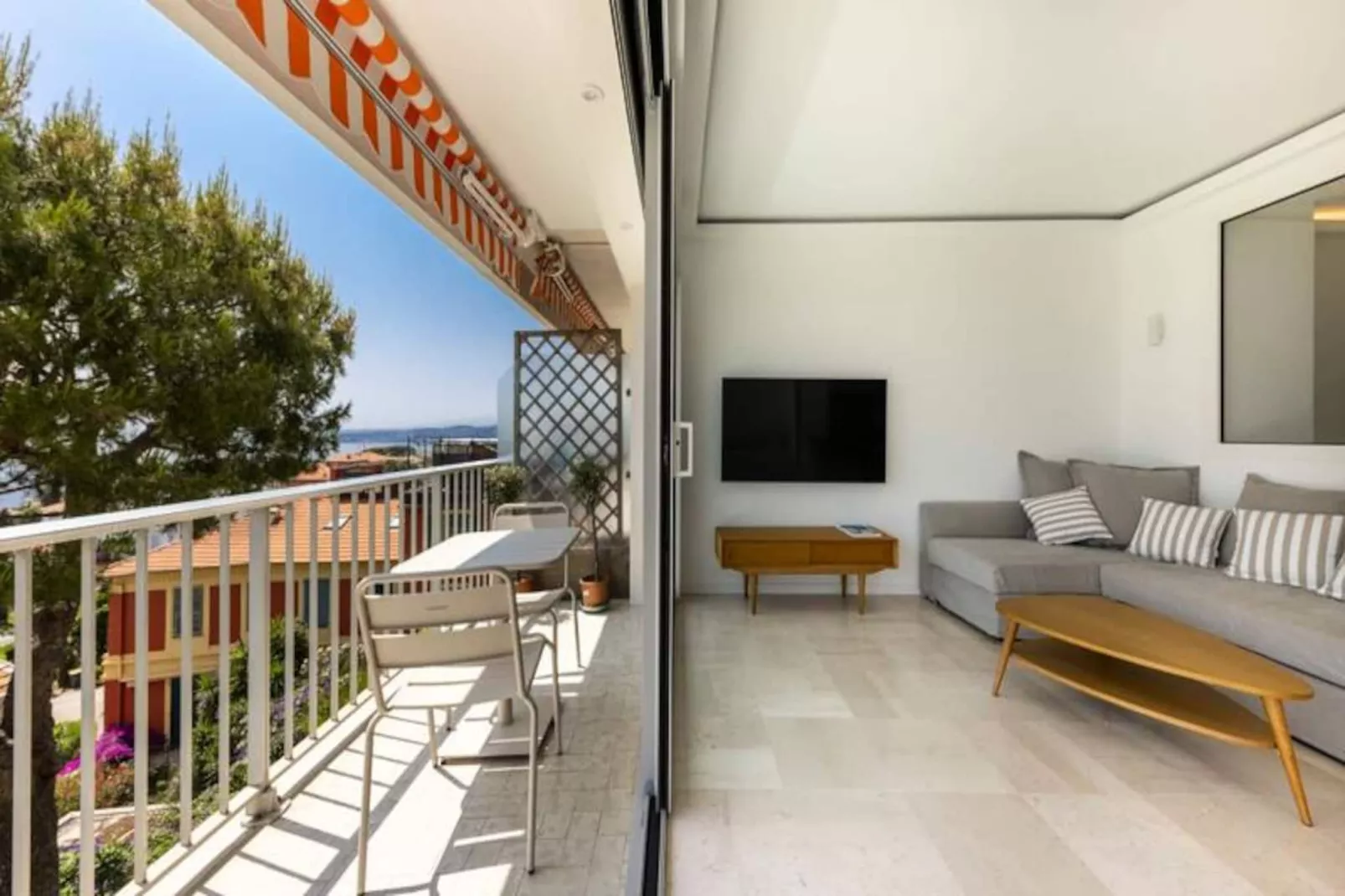 06db Magnifique Appartement Vue Incroyable Mtboron-Niet-getagd