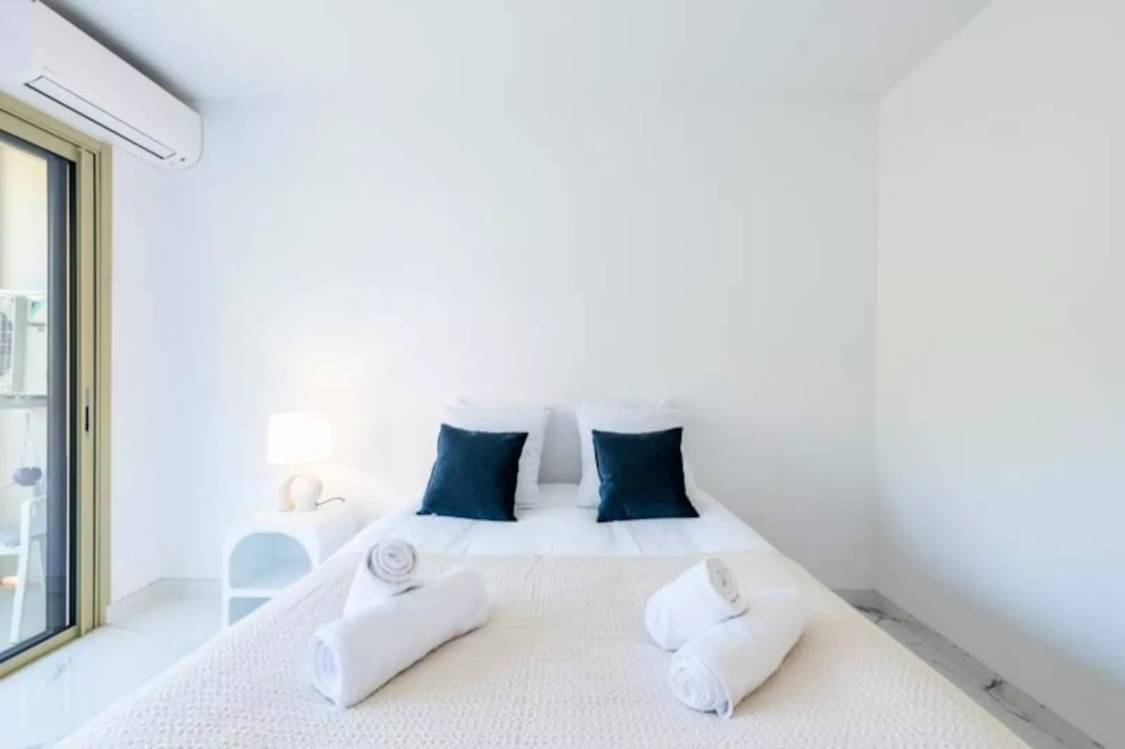 Résidence Spacieux 3p En R&eacute;sidence Avec Piscine-Niet-getagd