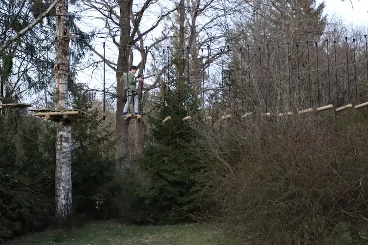 Dom wakacyjny w Sasinie dla max 8 osób-Tuinen zomer