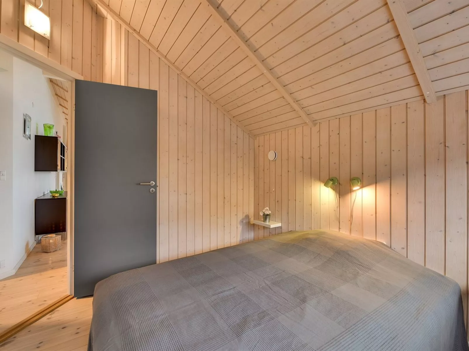 "Christan" - 1.2km from the sea-Binnen