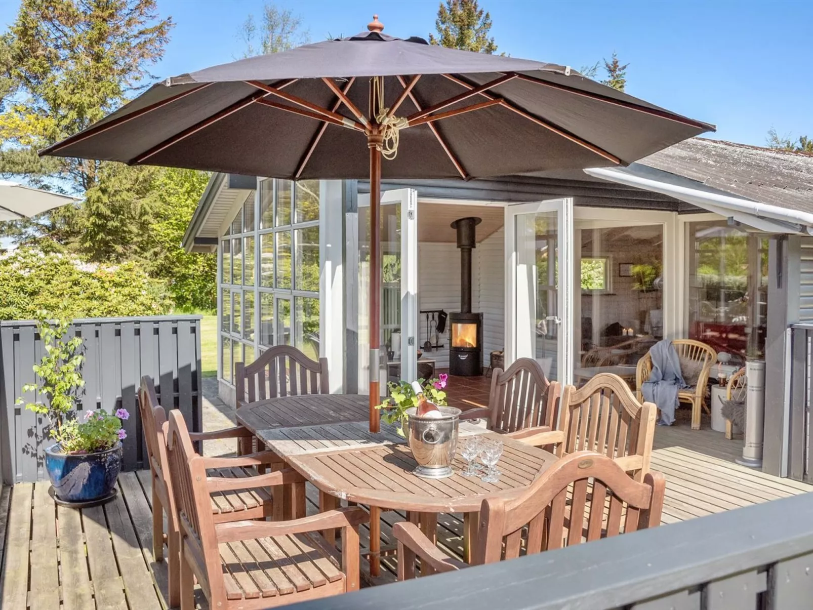 "Aleksa" - 400m from the sea-Buiten