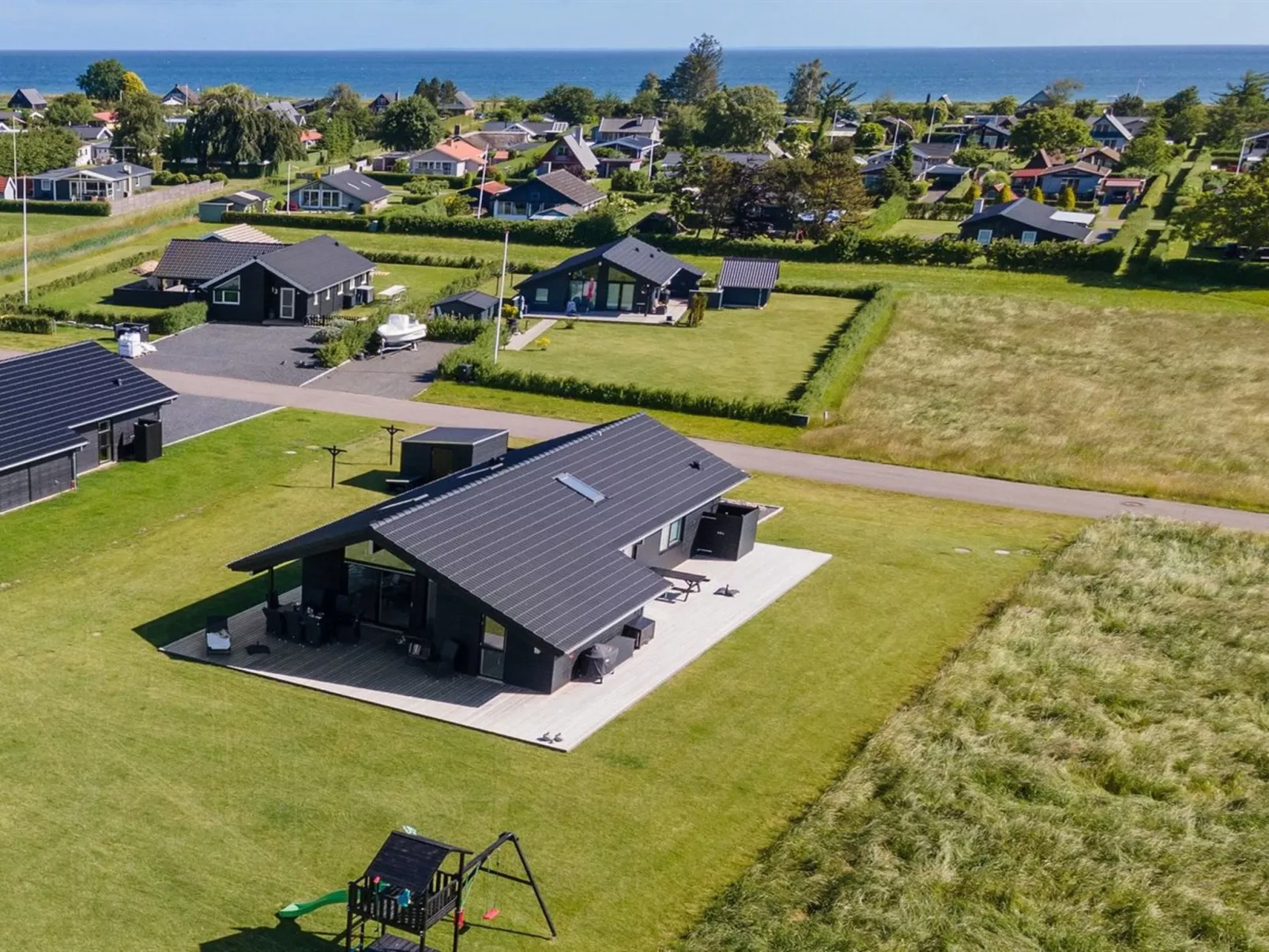 "Thalie" - 400m from the sea-Buiten