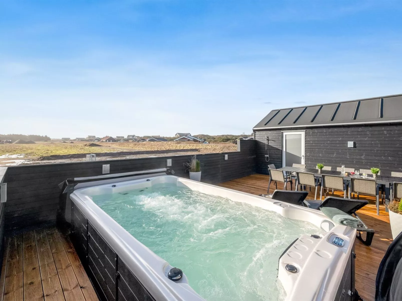 "Ivar" - 300m from the sea-Binnen