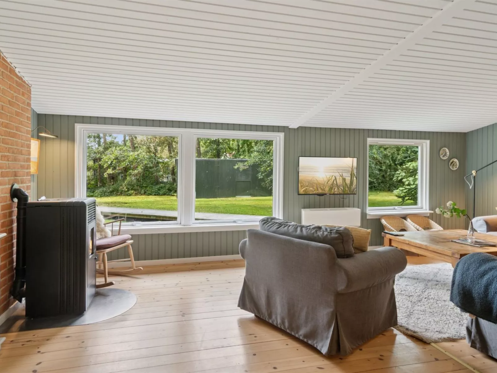 "Eilke" - 125m from the sea-Binnen