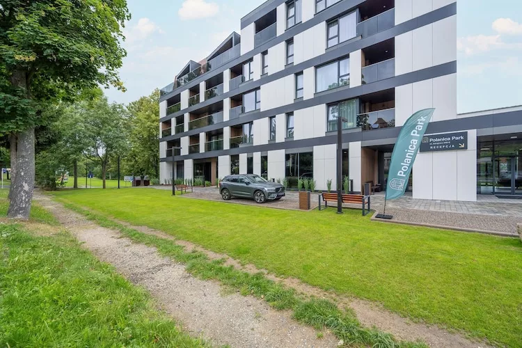 Apartament w Polanicy Zdrojowa 34B - 408-Buitenlucht