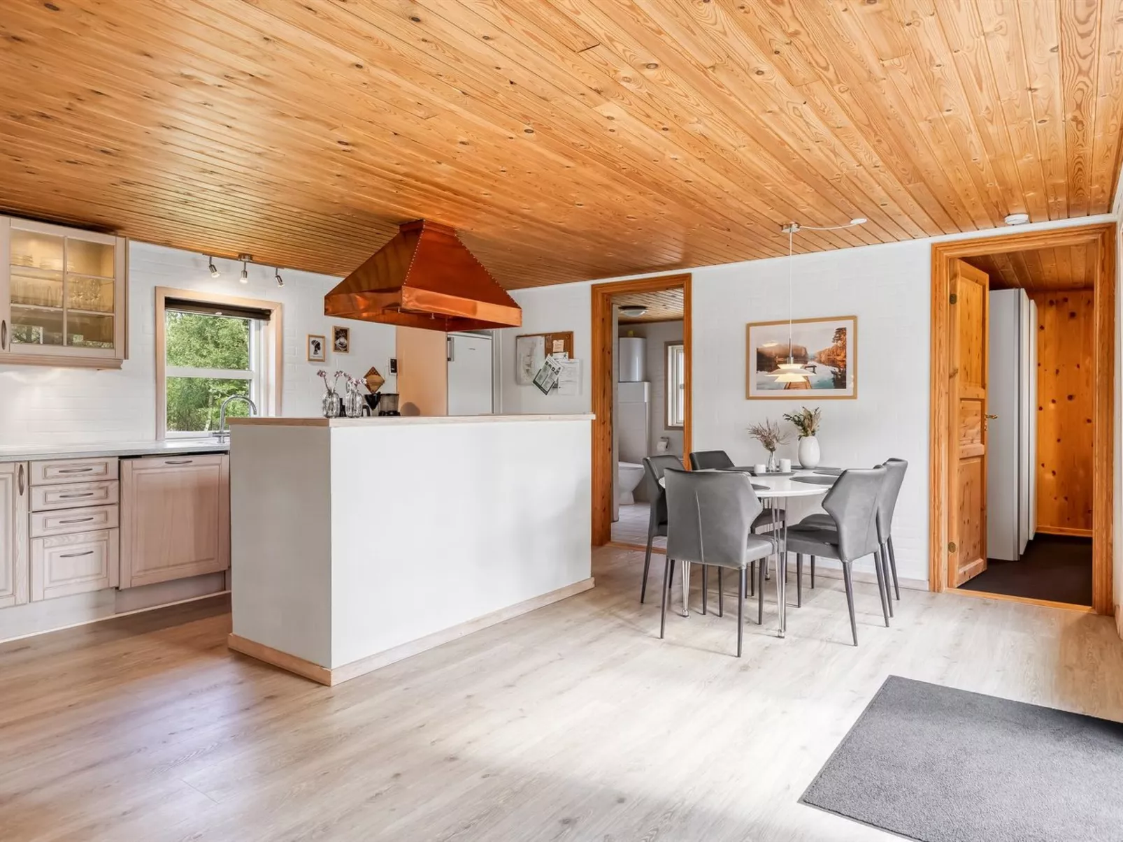 "Troen" - 3.8km from the sea-Binnen