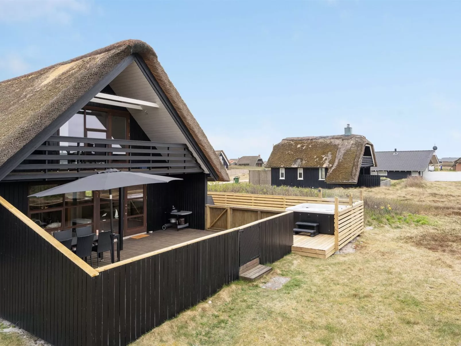 "Kristanna" - 150m from the sea-Buiten