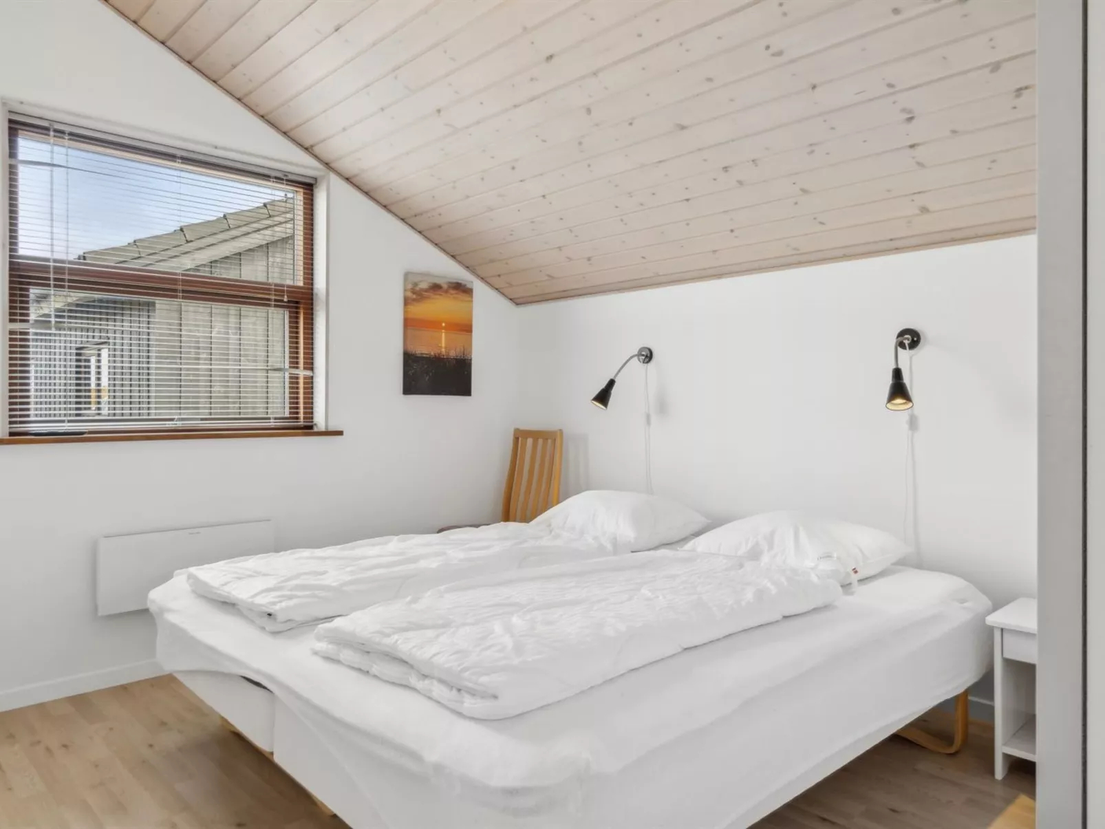 "Finna" - 1km from the sea-Binnen