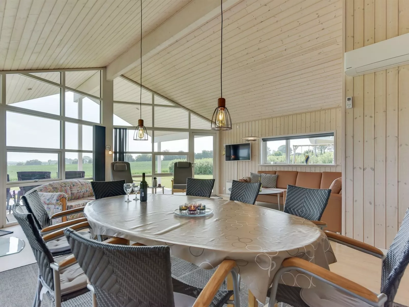 "Iorund" - 550m from the sea-Binnen