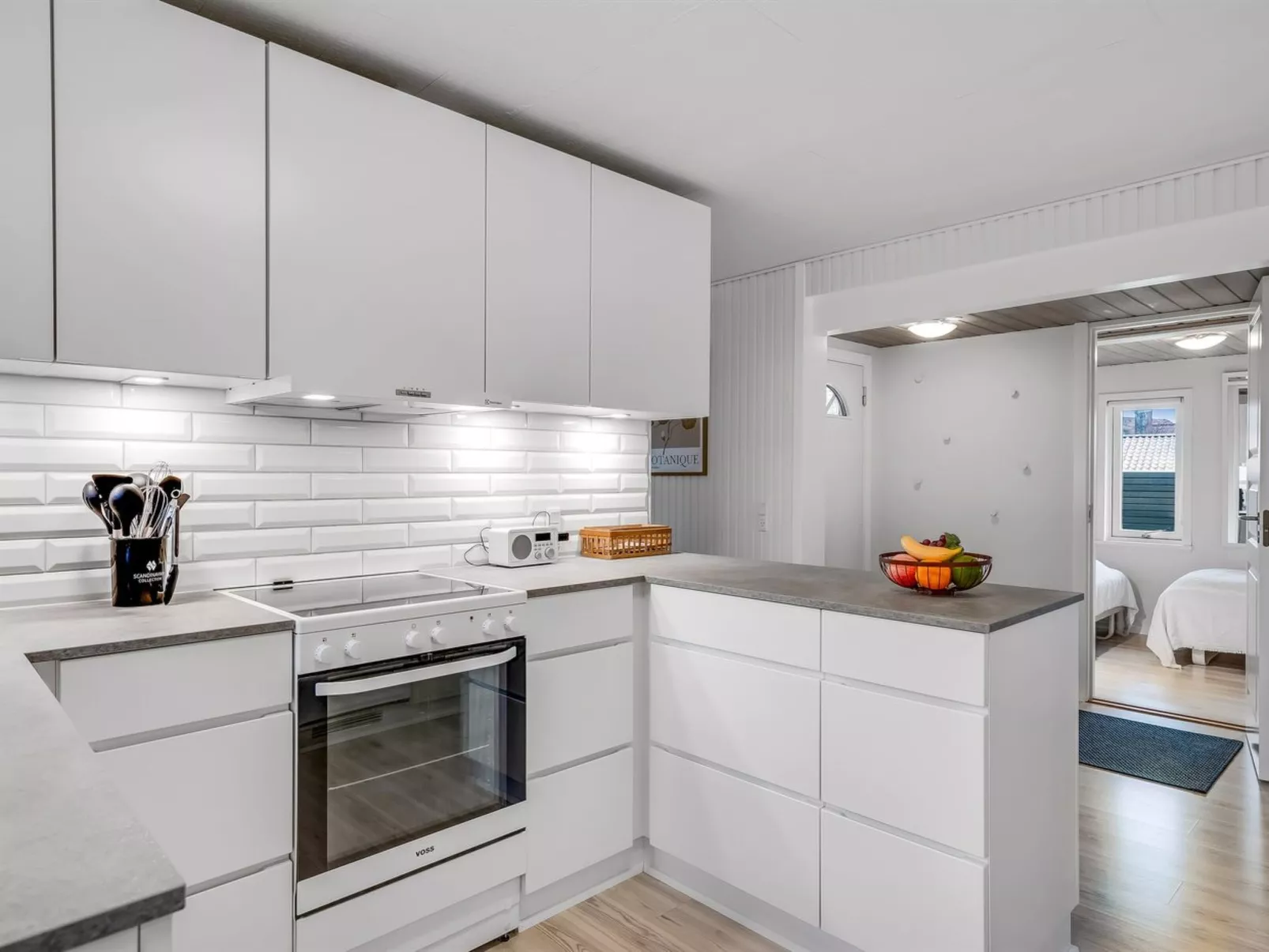 "Aila" - 1.4km from the sea-Binnen