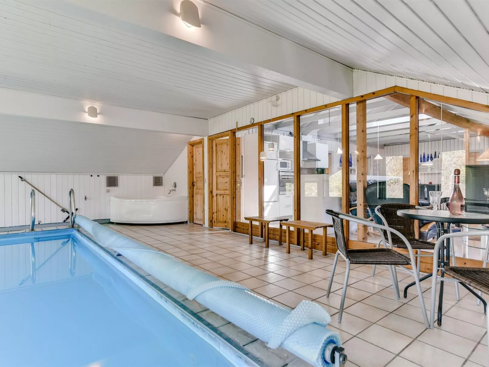 "Niyazi" - 3.1km from the sea-Buiten