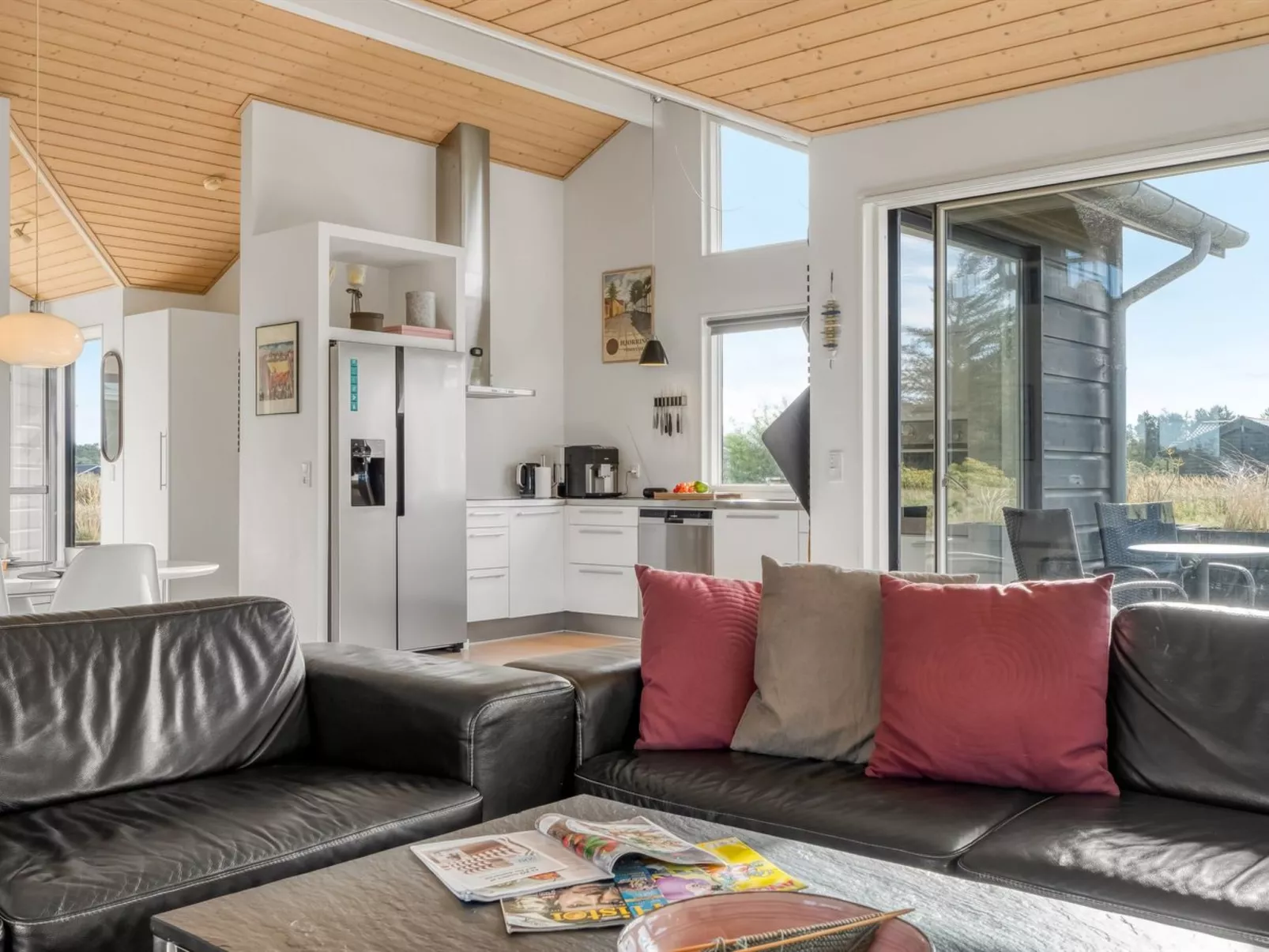 "Yaim" - 800m from the sea-Binnen