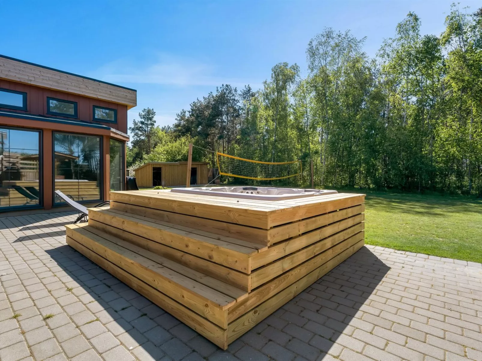 "Bjarka" - 700m from the sea-Buiten