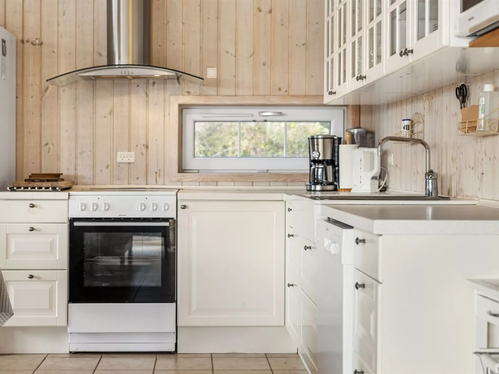 "Frieda" - 250m from the sea-Binnen