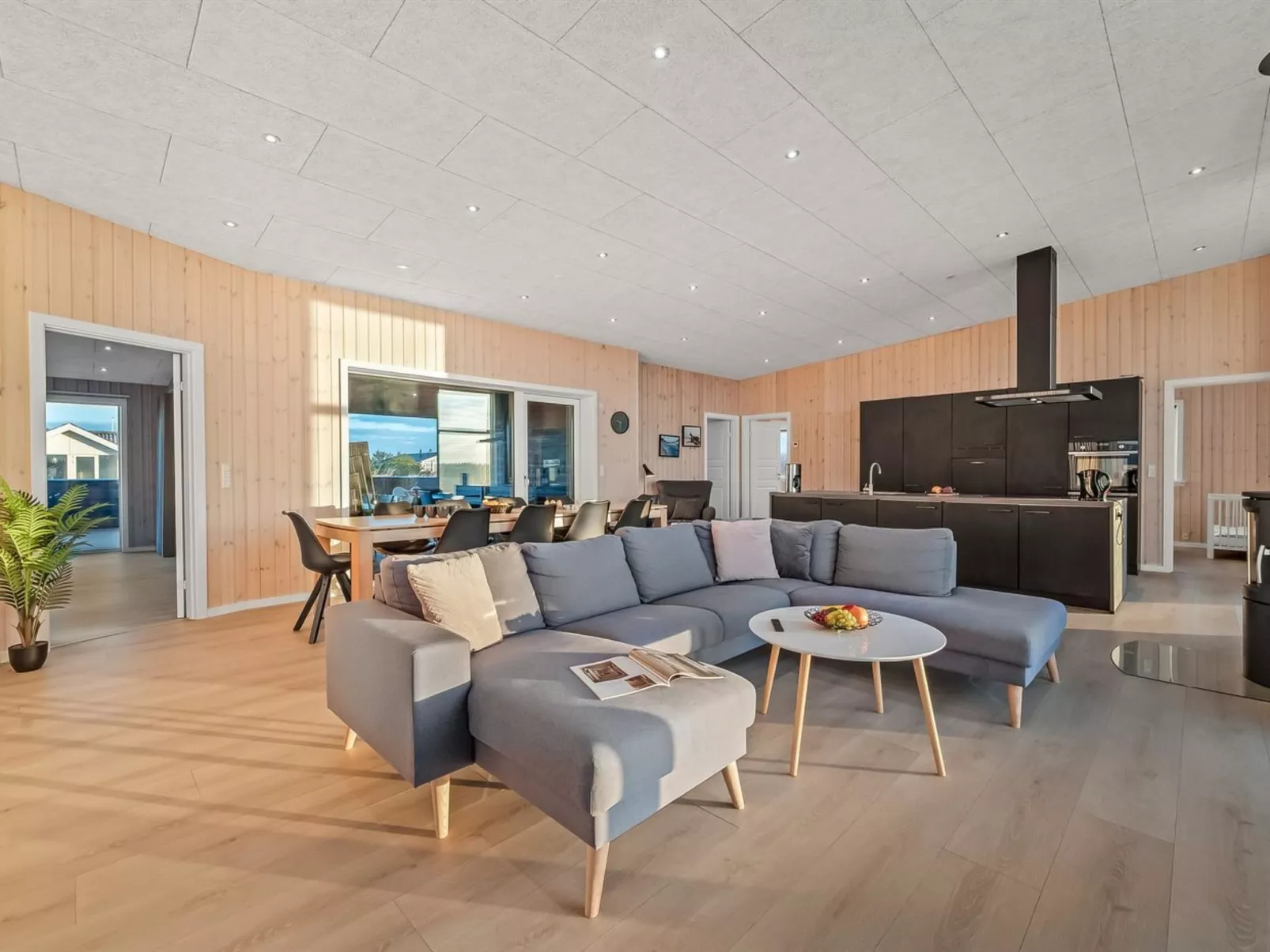 "Marius" - 400m from the sea-Binnen