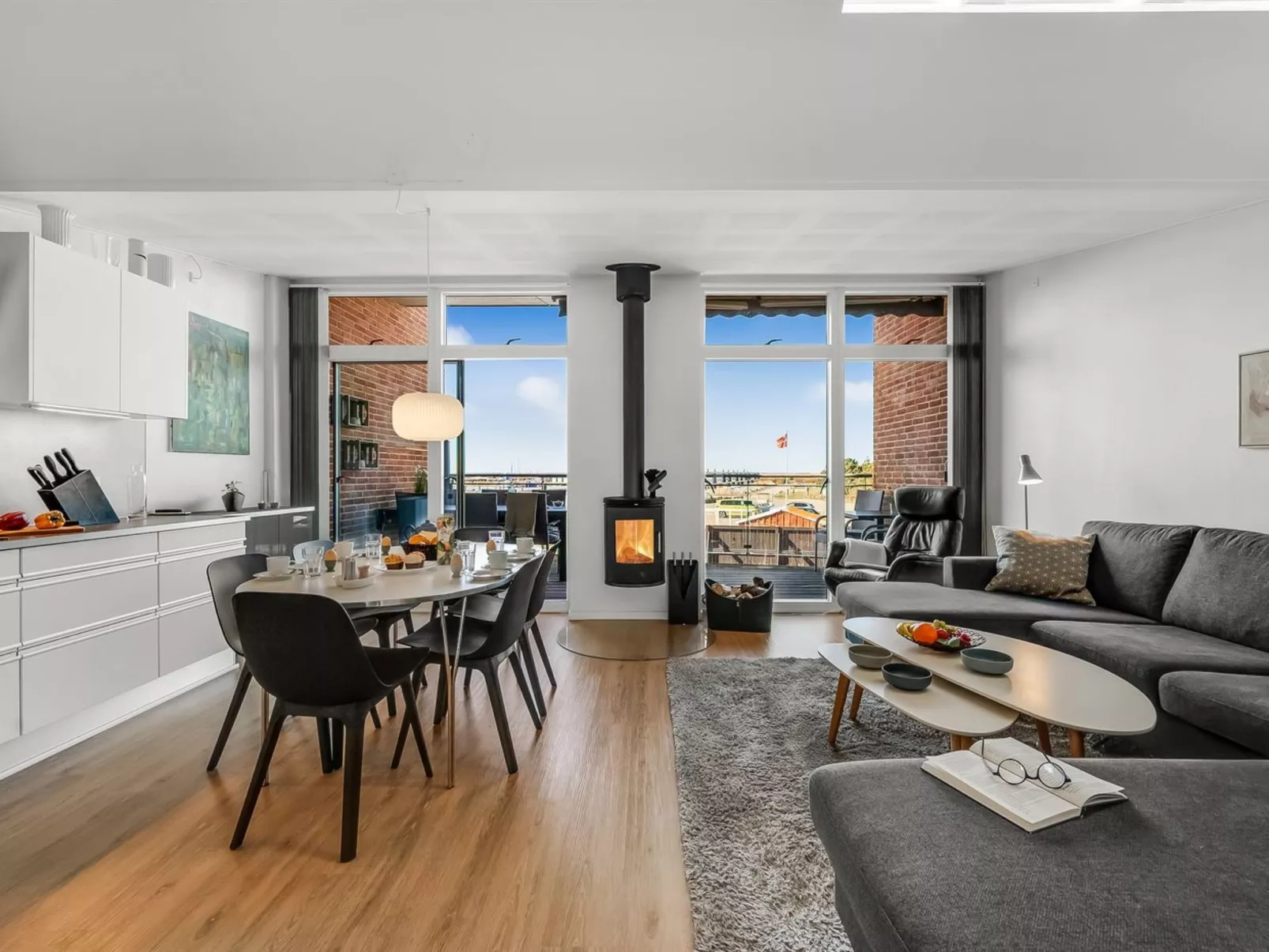 "Gustav" - 100m to the fjord-Binnen