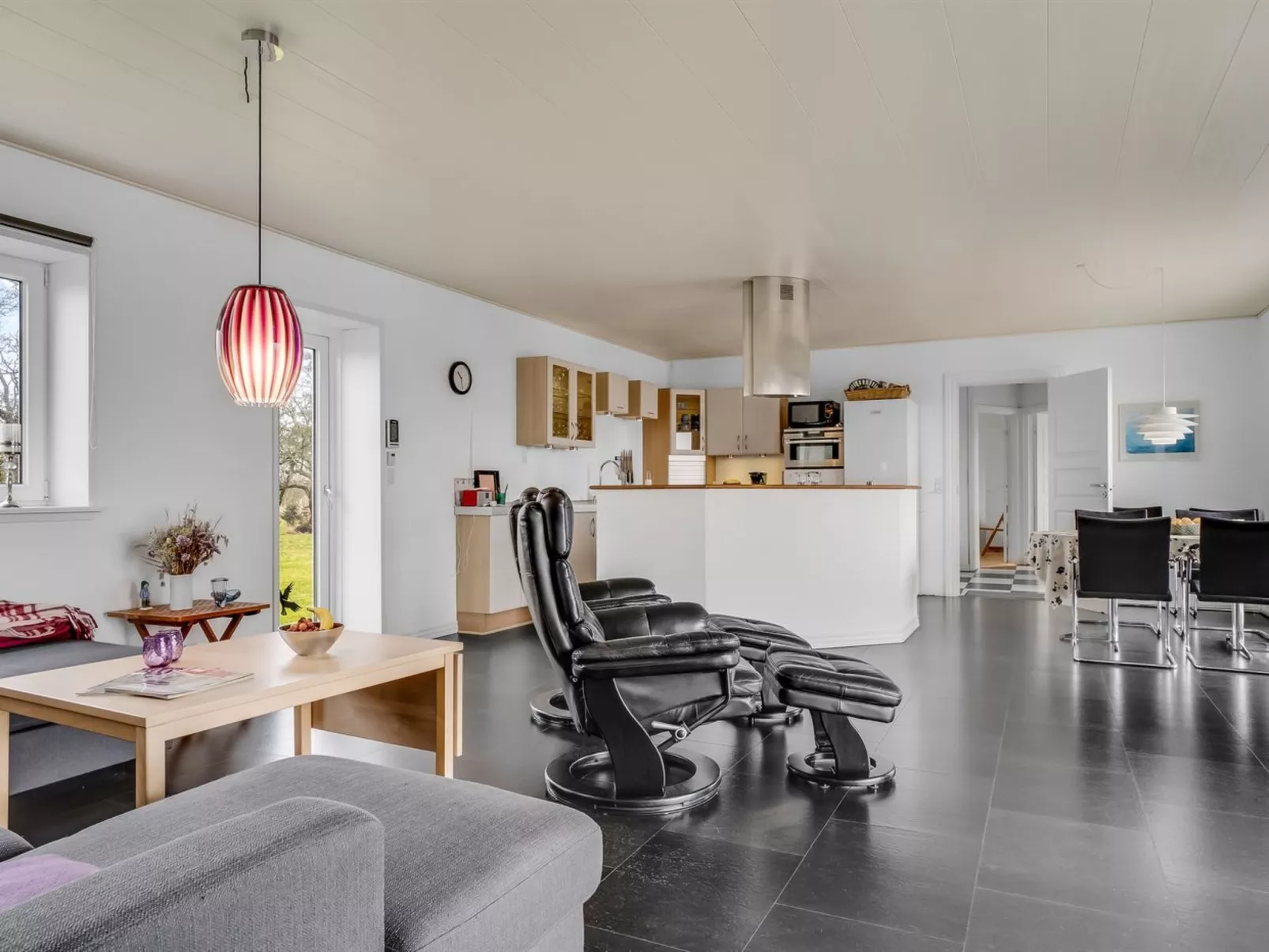 "Kora" - 2km from the sea-Binnen