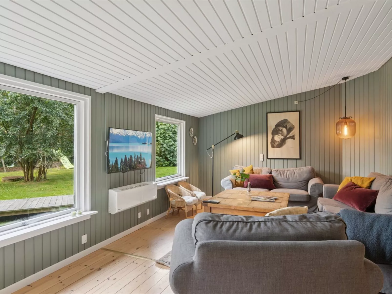 "Eilke" - 125m from the sea-Binnen