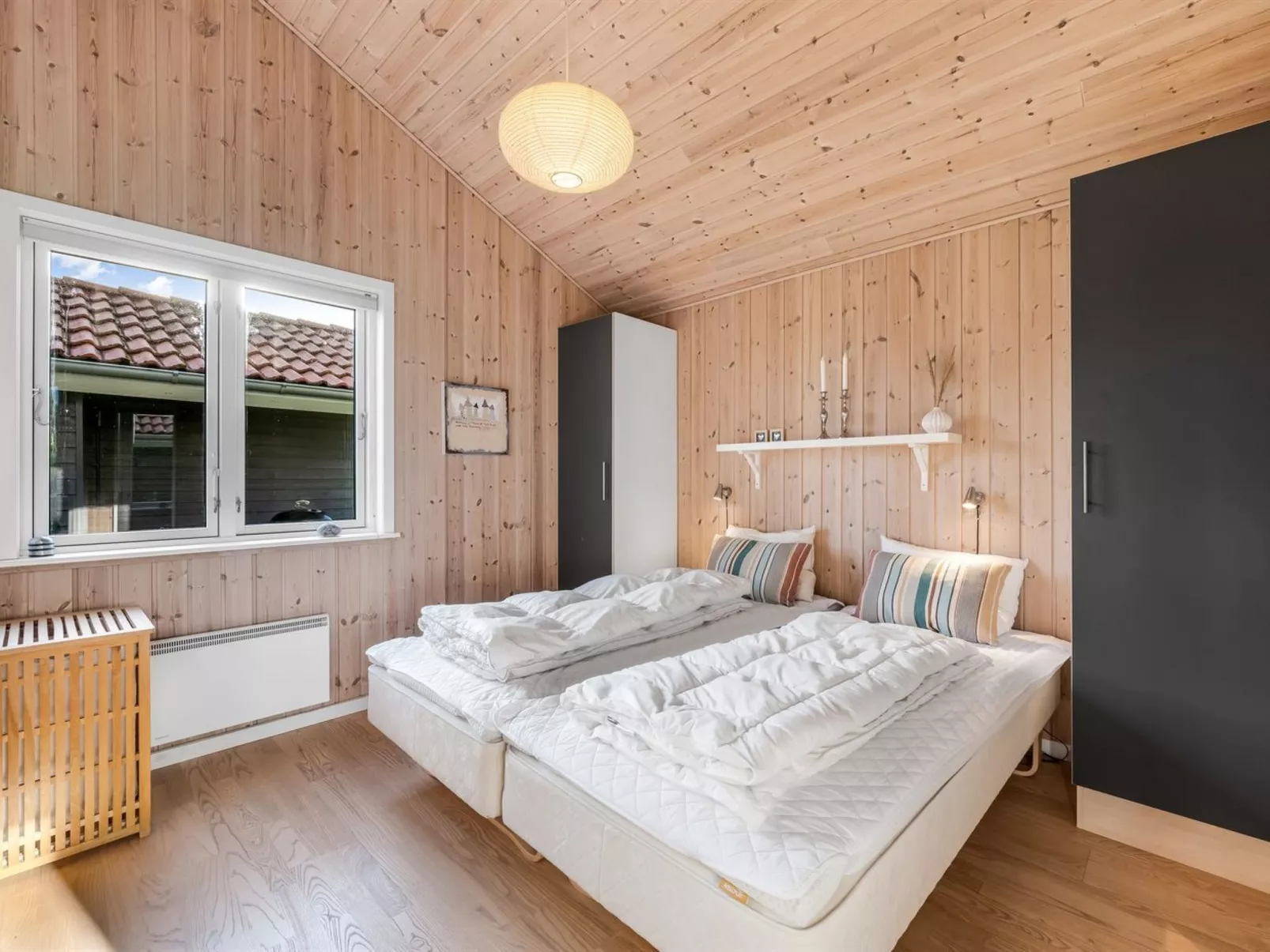 "Kanerva" -  from the sea-Binnen