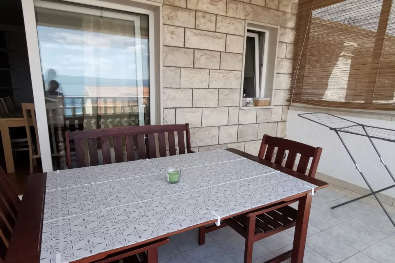 Three Bedroom Apartment with Terrace and  Sea View-Terras
