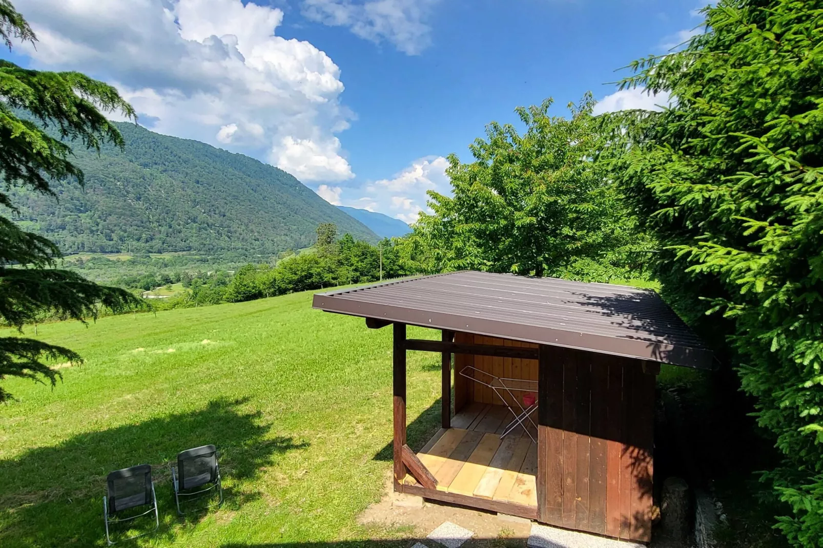 Peaceful Countryside Holiday Home with Terrace - One Bedroom Holiday Home with Terrace-Buitenlucht