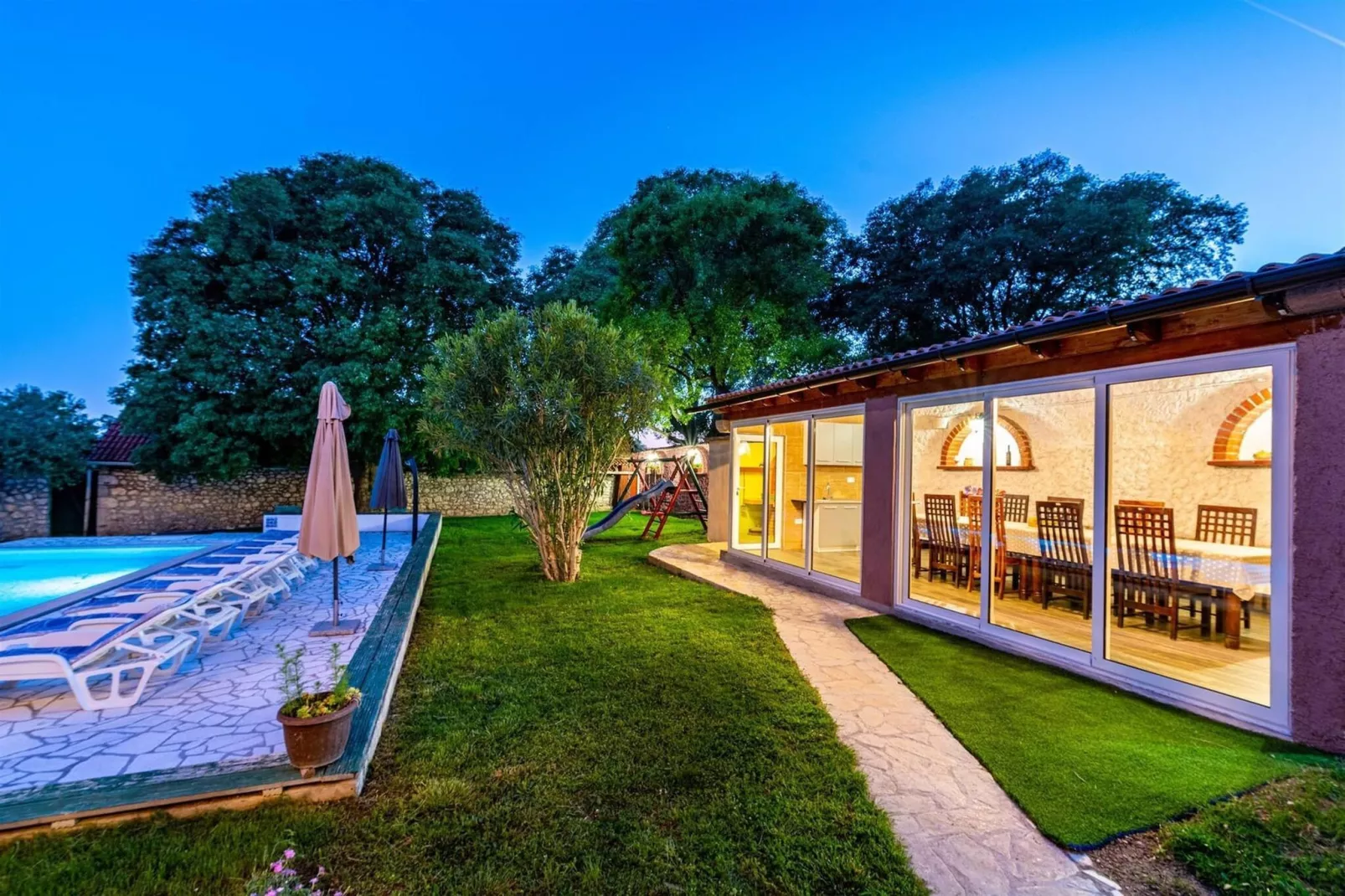 Holiday home Blanka-Zwembad