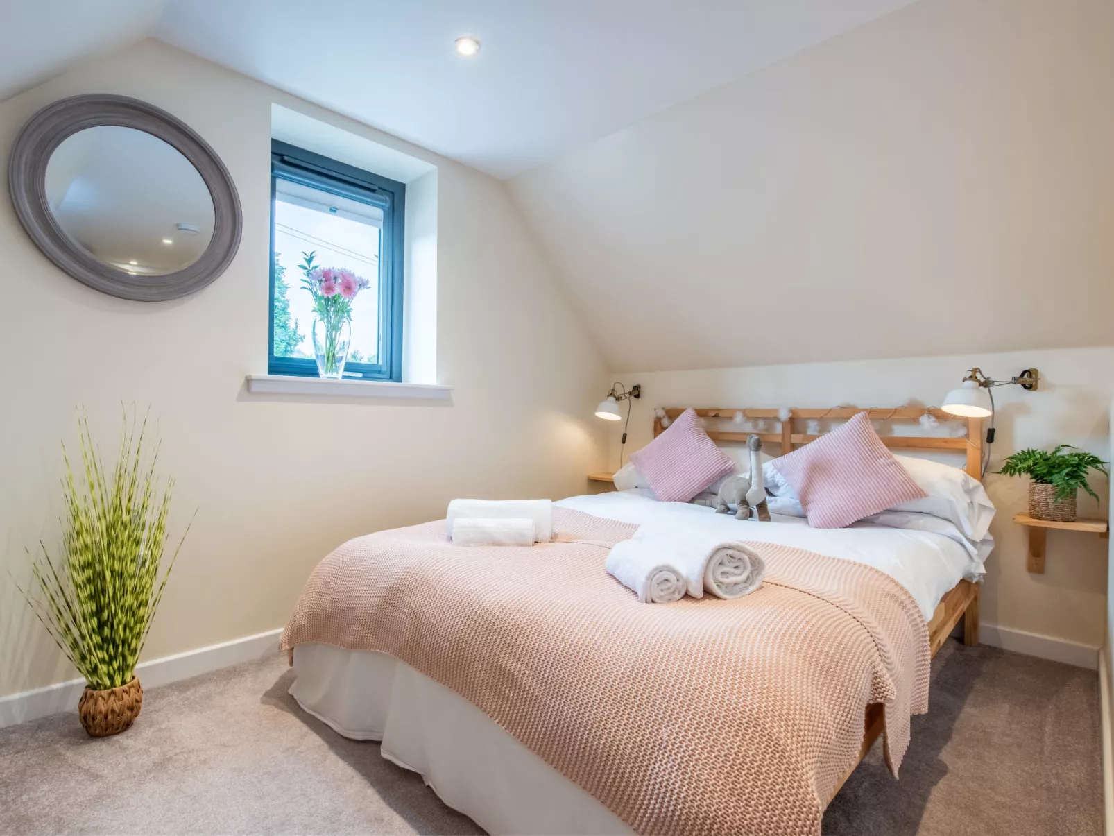 Wayside Bothy-Binnen