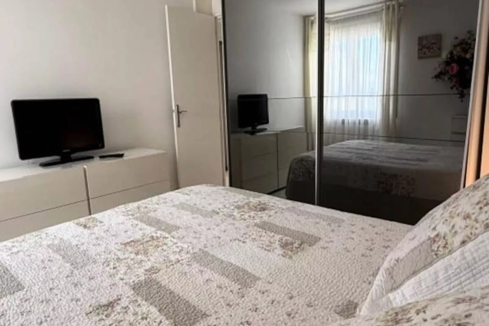 Résidence Superbe T3 Traversant Avec Terrasse Face Au Chenal Vue Mer &ndash; Imp&eacute;rial 4-Niet-getagd