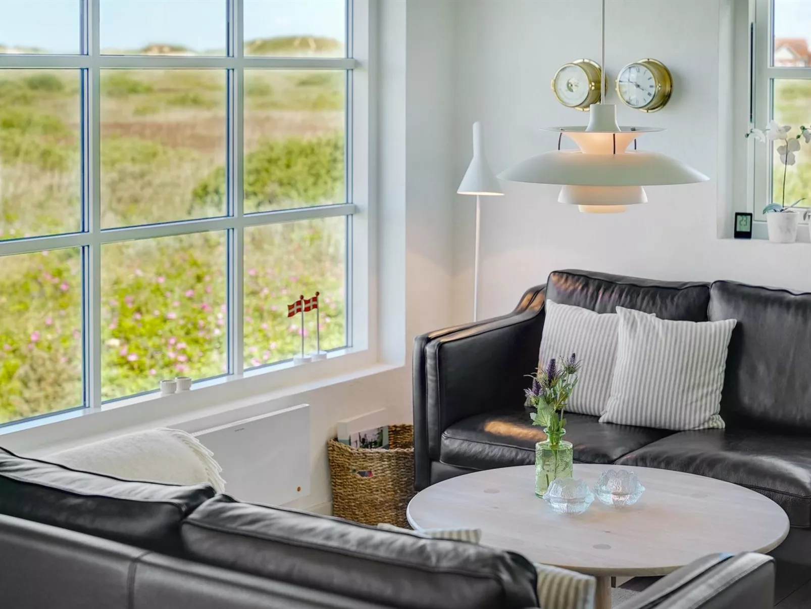 "Ortwin" - 300m from the sea-Binnen